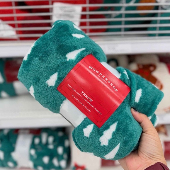 Wondershop Teal and White Tree Throw Blanket - Picture 5 of 7